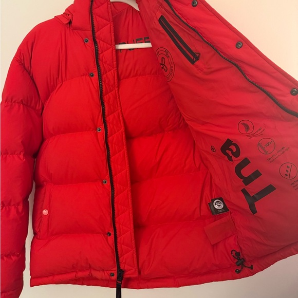 Aritzia Matte Red Super Puff - Picture 3 of 4